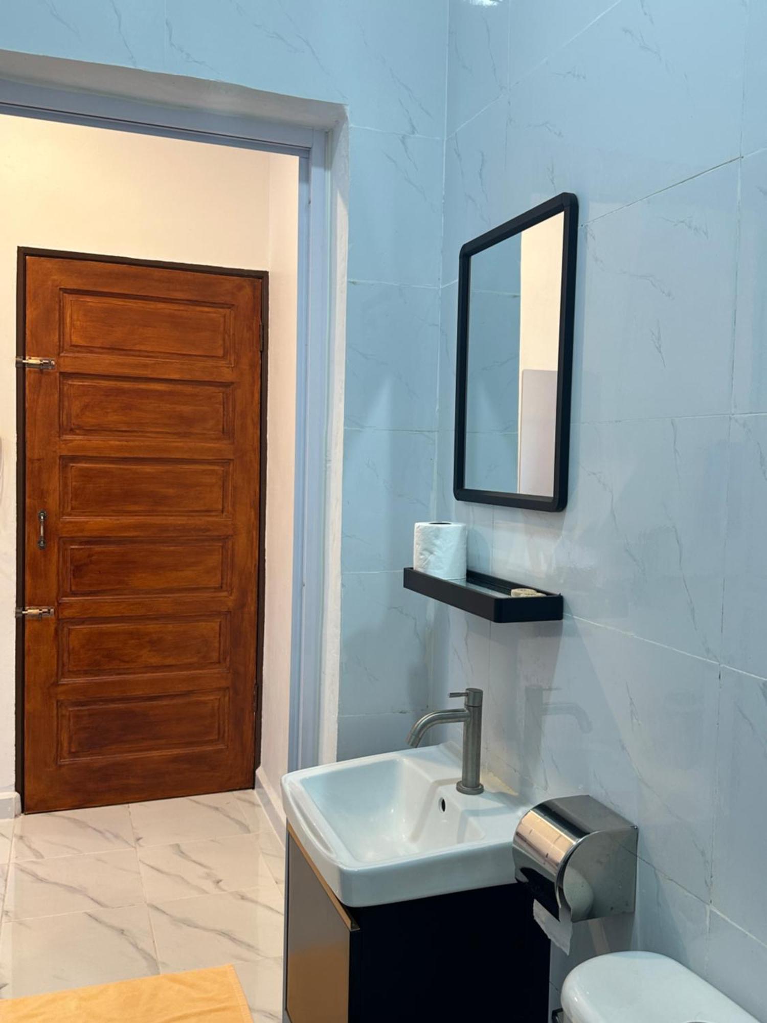 Guest House Gua Kelam Kaki Bukit Bagian luar foto