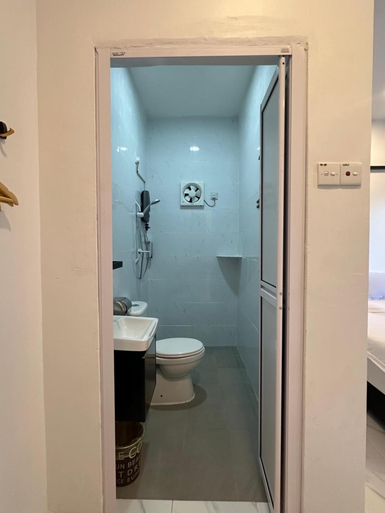 Guest House Gua Kelam Kaki Bukit Bagian luar foto